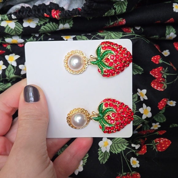 Strawberry 🍓 Statement Post Earrings, NWT - Picture 13 of 15